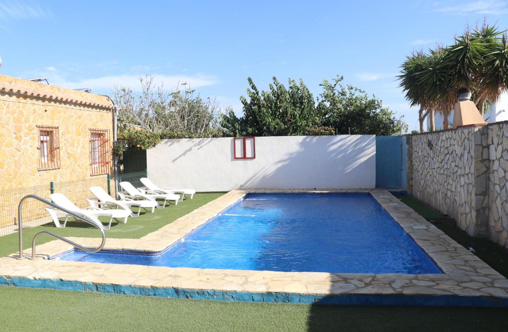 Apartamento En Conil Con Piscina โกนิล เด ลาฟรอนเตรา ภายนอก รูปภาพ