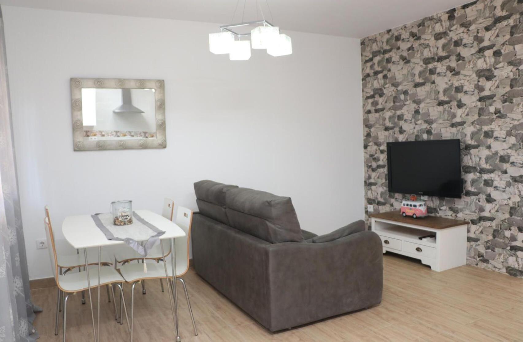 Apartamento En Conil Con Piscina โกนิล เด ลาฟรอนเตรา ภายนอก รูปภาพ