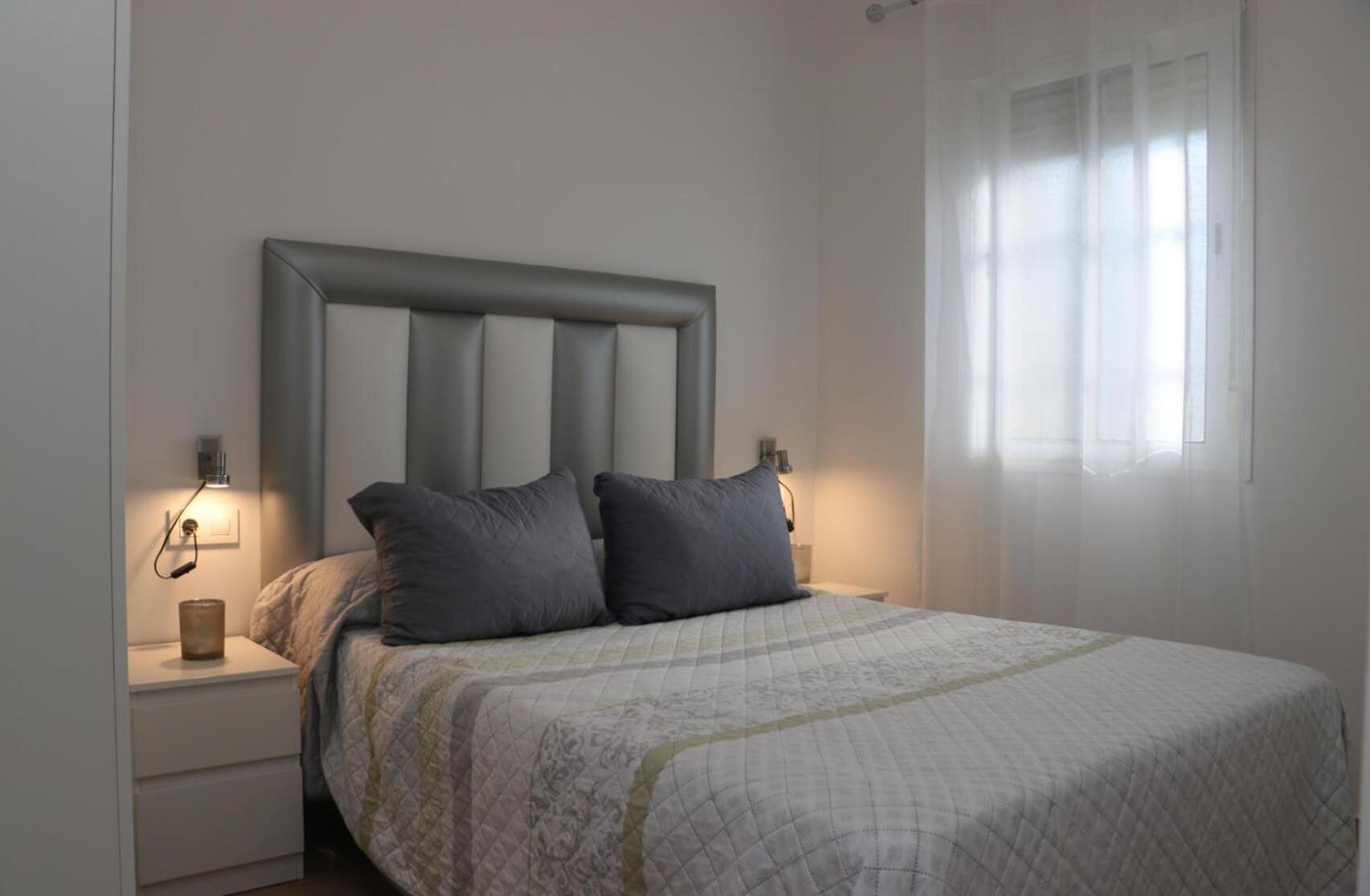Apartamento En Conil Con Piscina โกนิล เด ลาฟรอนเตรา ภายนอก รูปภาพ